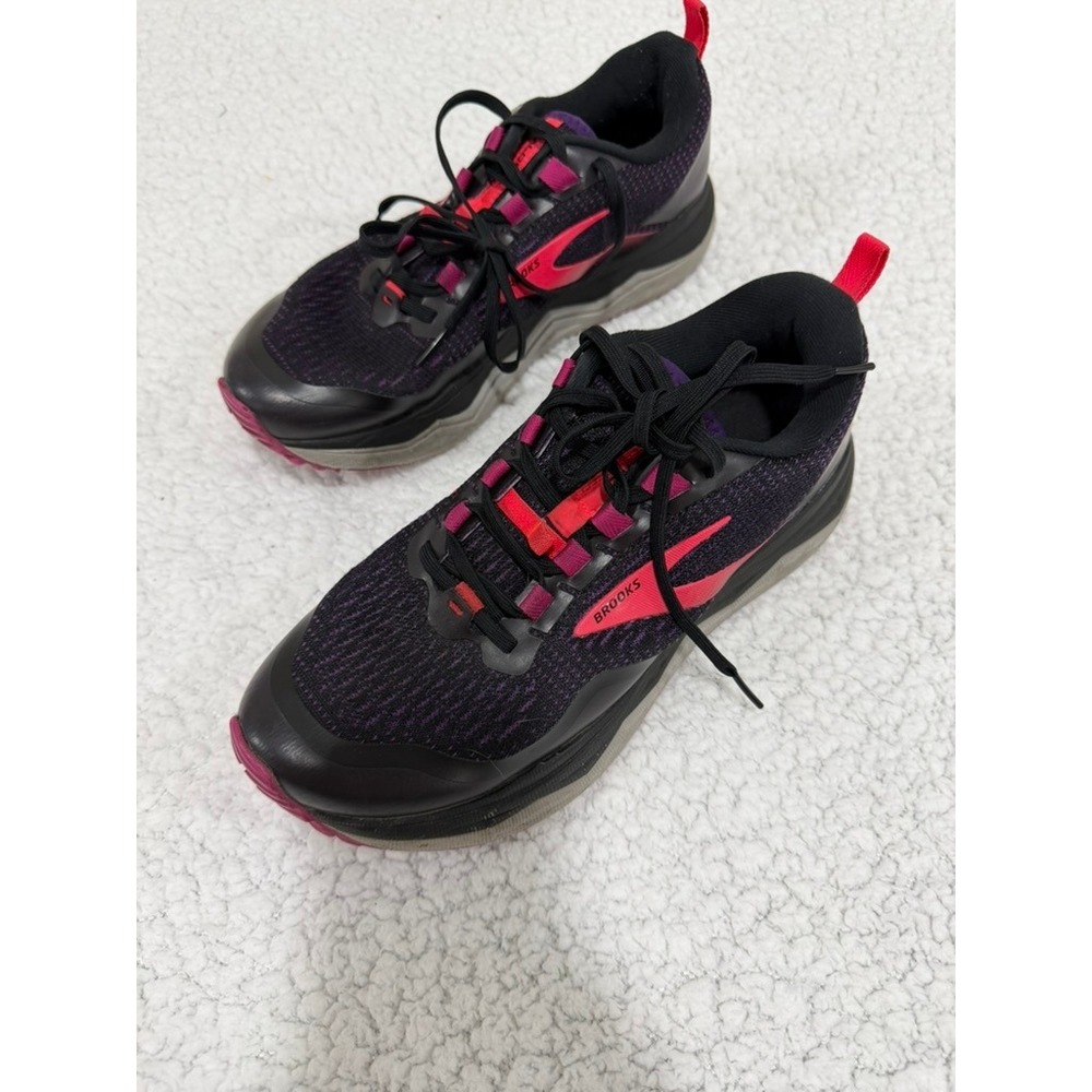 Brooks Caldera 5 Womens Trail Running Shoes Black Purple‎ Pink Size 9.5